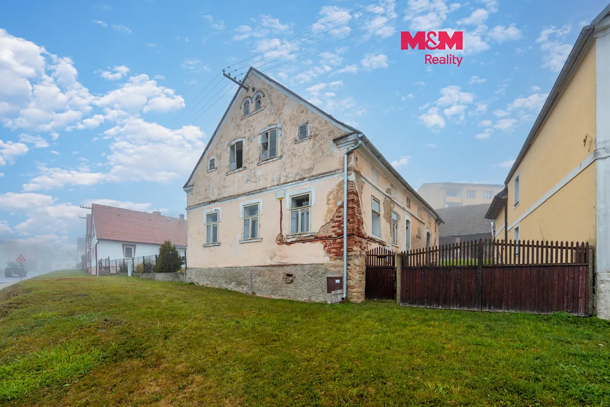 Prodej rodinného domu 217 m², pozemek 522 m²